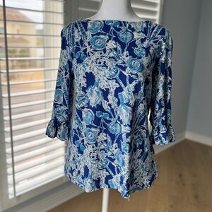 Lilly Pulitzer Blue Floral Top With Ruffled 3/4 Sleeves Size Medium
